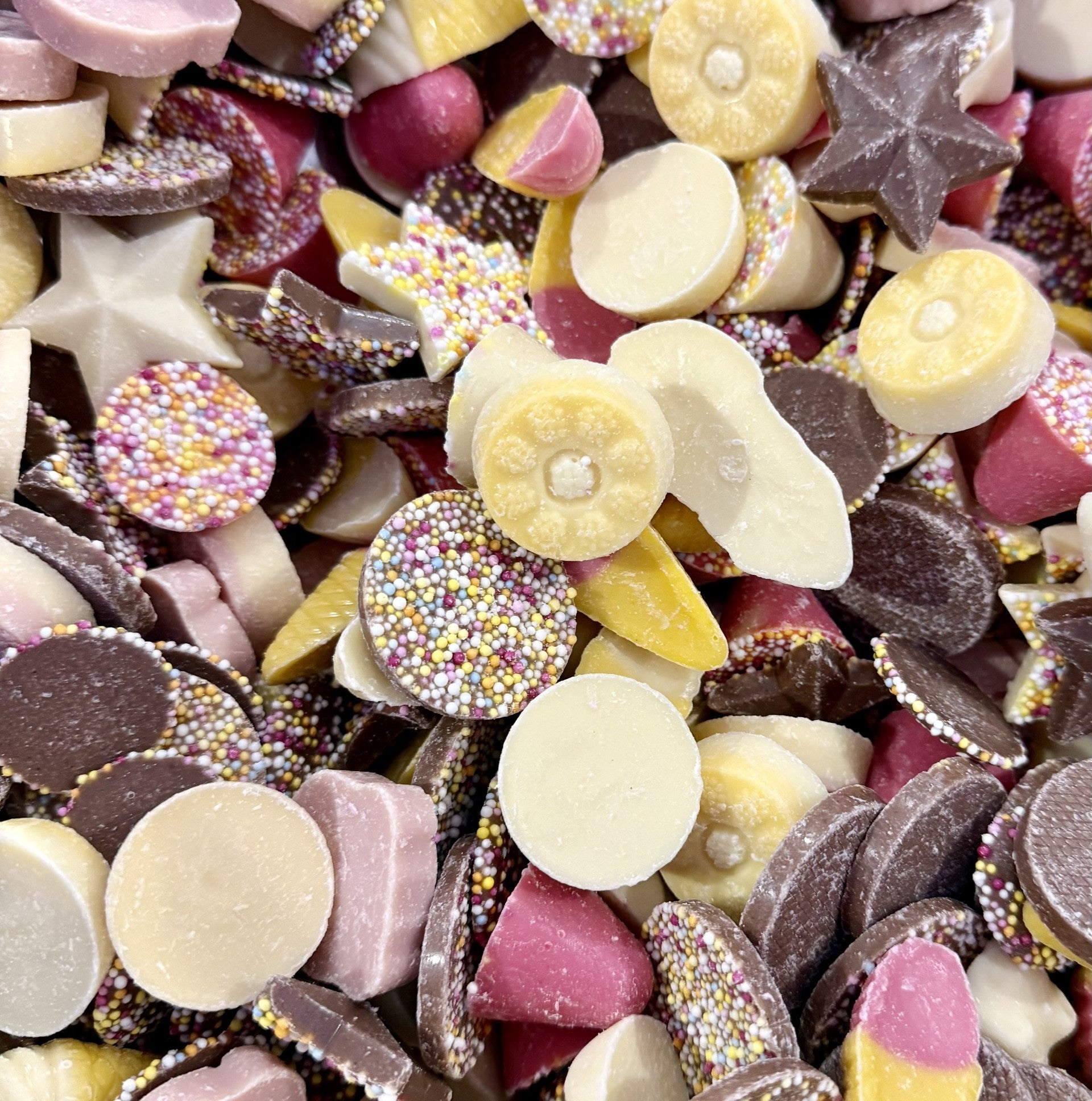 Deluxe Christmas Chocolate Mix